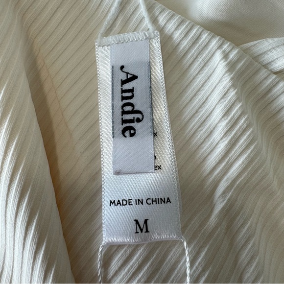 Andie Swim the Asbury Rib One Piece Swimsuit‎ NWT size Medium in Coco High Neck - Picture 6 of 9